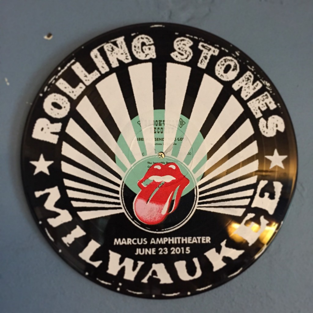 Rolling stones